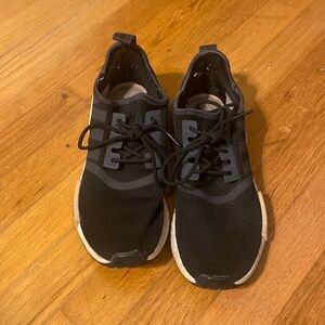 Adidas tennis shoes